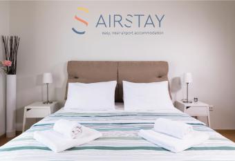 Anivia Apartments Airport by Airstay has Balcony rooms