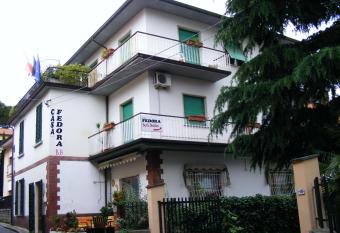 B&B Casa Fedora has Balcony rooms