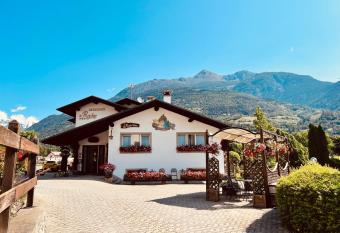 La Roche Hotel Appartments has Balcony rooms