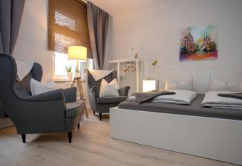 Apartment    Klein Venedig    Erfurt has Balcony rooms