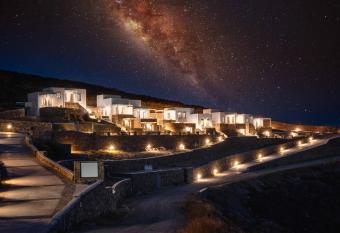 Belvedere has Balcony rooms