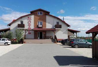 Kisdunapart 510 has Balcony rooms