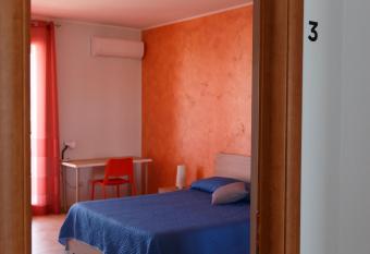 B&B Mediterraneo has Balcony rooms