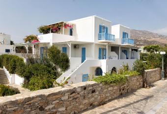 Apartments Tarsa has Balcony rooms