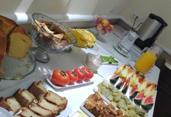 Hotel Paris allows 18 year olds to book a room