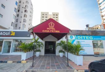 Hotel Casa F  tima has Smoking rooms
