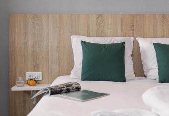 Hotel L Abri allows 18 year olds to book a room