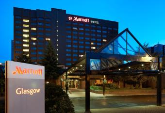 Glasgow Marriott Hotel allows 18 year olds to book a room