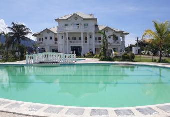 Andres Resort has Balcony rooms