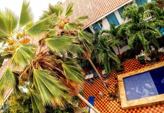 Media Luna Hostel Cartagena allows 18 year olds to book a room