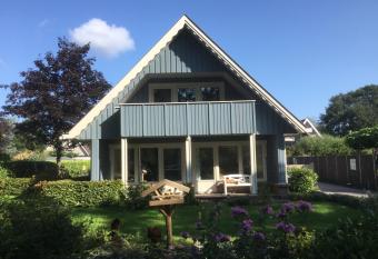 B&B De Eikenhorst has Balcony rooms