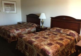 Summer Wind Budget Motel allows 18 year olds to book a room