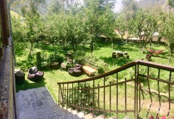 GIO-NIKA has Balcony rooms