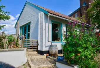 Staying with the artist allows 18 year olds to book a room