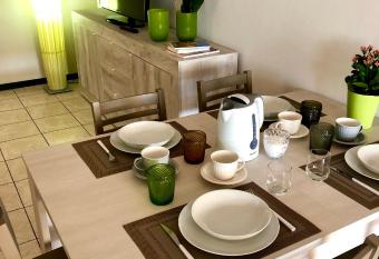 Appartamento Rosegarden has Balcony rooms