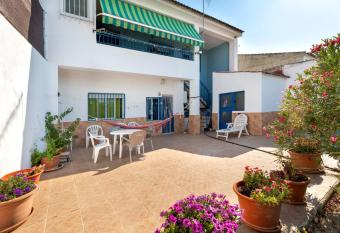 Casa de Mar y Kanela 17 km Granada has Balcony rooms