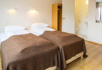 Guesthouse Sunna allows 18 year olds to book a room