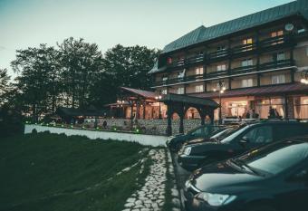 Cabana Trei Brazi has Balcony rooms
