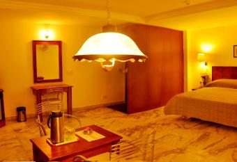 Nayagara Hotel has Balcony rooms