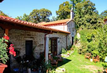 Pazo de Chaioso allows 18 year olds to book a room