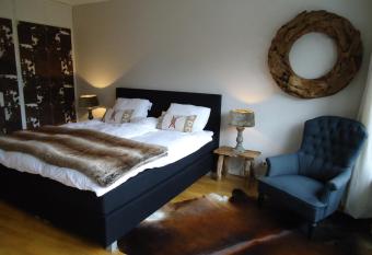 Apartment Humagne - Crans-Montana Center has Balcony rooms