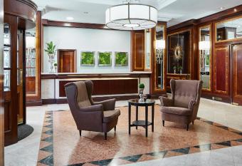 Delta Hotels by Marriott Birmingham allows 18 year olds to book a room