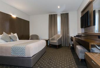 Bankstown Motel 10 allows 18 year olds to book a room