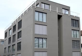 NewAge Boardinghaus P5 allows 18 year olds to book a room