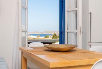 VILLA KOSTA in Naousa-Paros has Balcony rooms