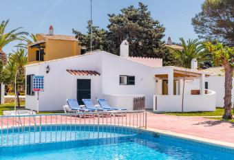 Son Xoriguer 5 has Balcony rooms