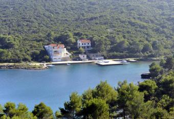 Captain Ante s House has Balcony rooms