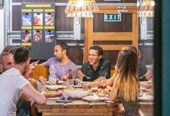 La Banda Rooftop Hostel allows 18 year olds to book a room