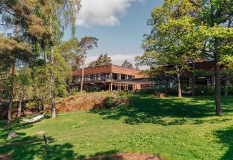 Hotel Rantapuisto has Balcony rooms