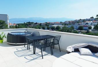 apartman Marina has Balcony rooms