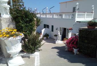 Villa Natalina has Balcony rooms