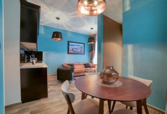 Casa Nuova has Balcony rooms