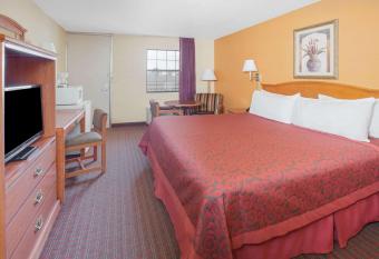 Sunrise Extended Stay has Smoking rooms