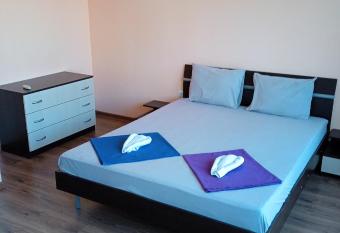 Lazur apart has Balcony rooms