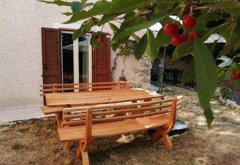 Via Roma 19 allows 18 year olds to book a room