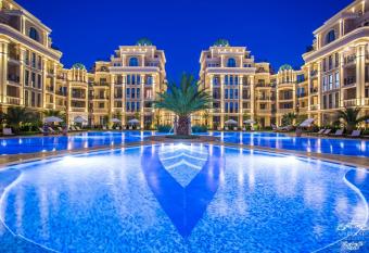 Apart Hotel Aphrodite Gardens allows 18 year olds to book a room