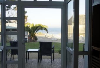 Clos de Vallombreuse, The Originals Relais (Relais du Silence) has Balcony rooms