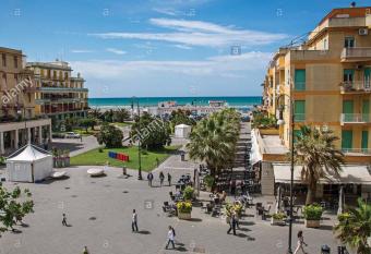 Domus Lido allows 18 year olds to book a room