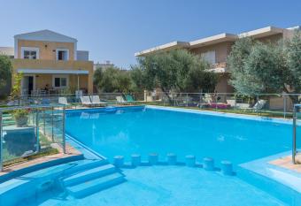 Elea has Balcony rooms