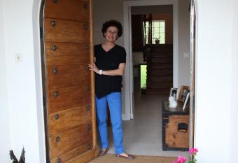 Gure Lana allows 18 year olds to book a room