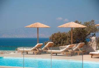 Phoenicia Naxos allows 18 year olds to book a room