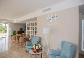 Hotel Adriatico has Balcony rooms