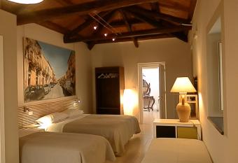 B&B Re Umberto allows 18 year olds to book a room