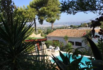 Casa Louise has Balcony rooms