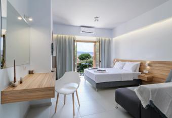 Notus Chania Crete allows 18 year olds to book a room