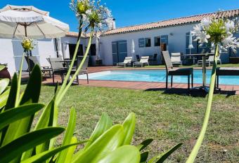 Clos des marais allows 18 year olds to book a room